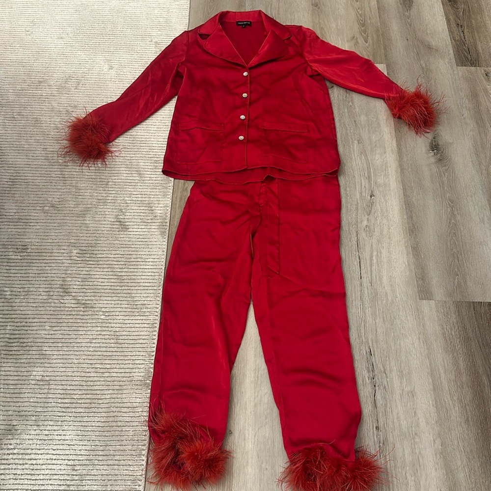 Nadine Merabi Red Feather Pajamas Size S